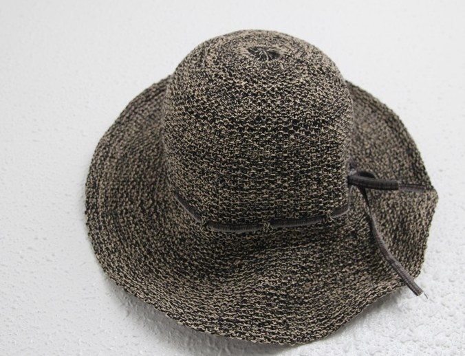 Natural Wire Boca brim hat -dark gray