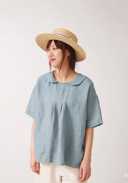 Round color pin chin blouse-3Color