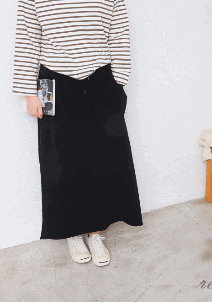 Sale-Juuri Cotton Skirt-Black 57000-->39800