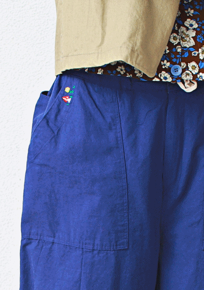 Small Flower Embroidered Pocket Slacks-3Color