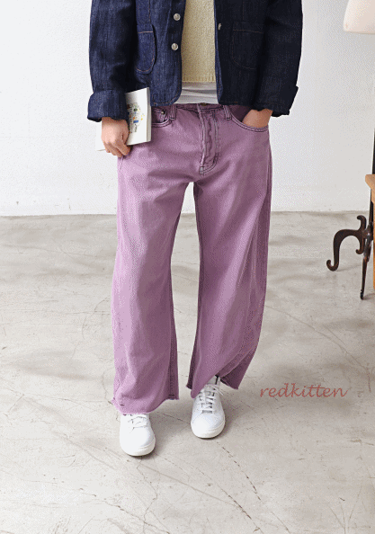 Cut-out lavender jeans