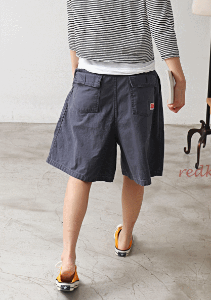 Strap-adjustable back pocket shorts-3 Colors