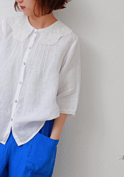 Lace color linen blouse - 2Color